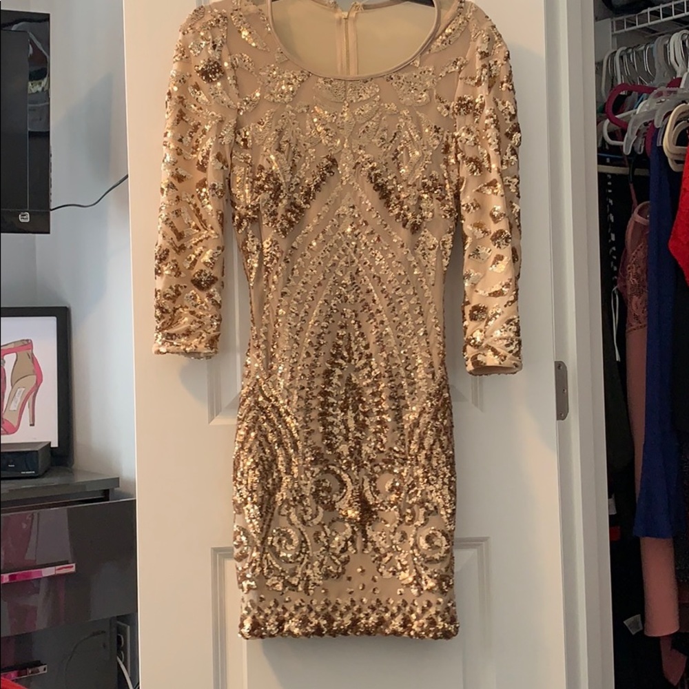 Sequin gold Bebe dress
